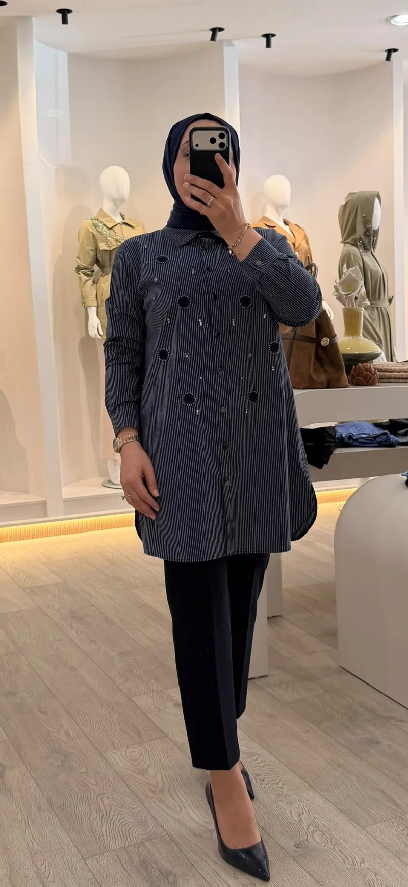 Fuat Gürşen Boncuk ve Taş Detaylı Çizgili Koton Tunik 26K-6302